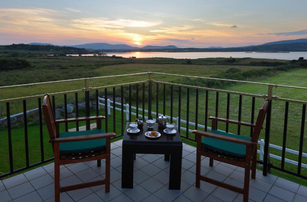 Lakelands Farm House Hotel Waterville Exterior photo